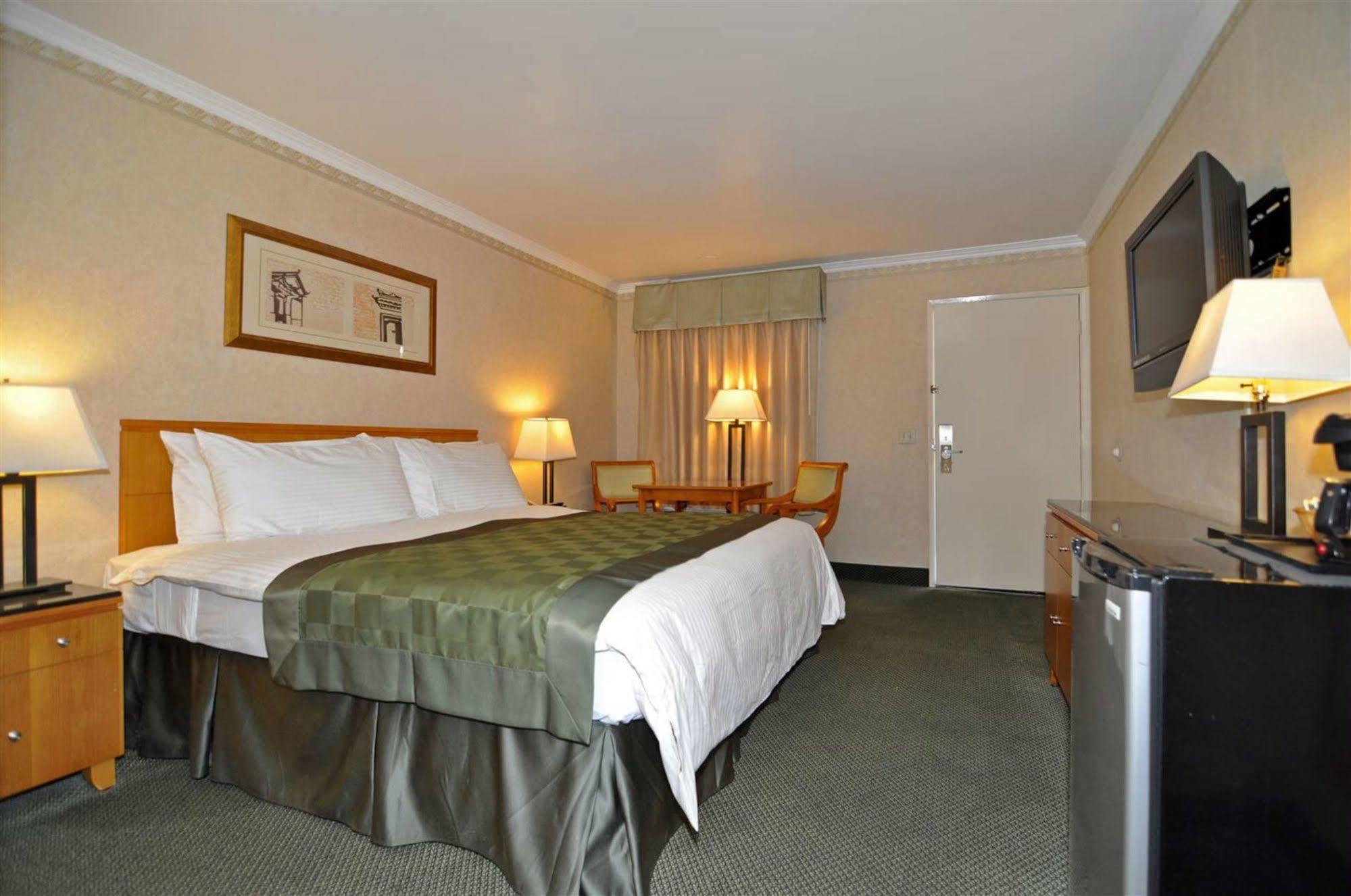 Monterey Park Inn Bilik gambar